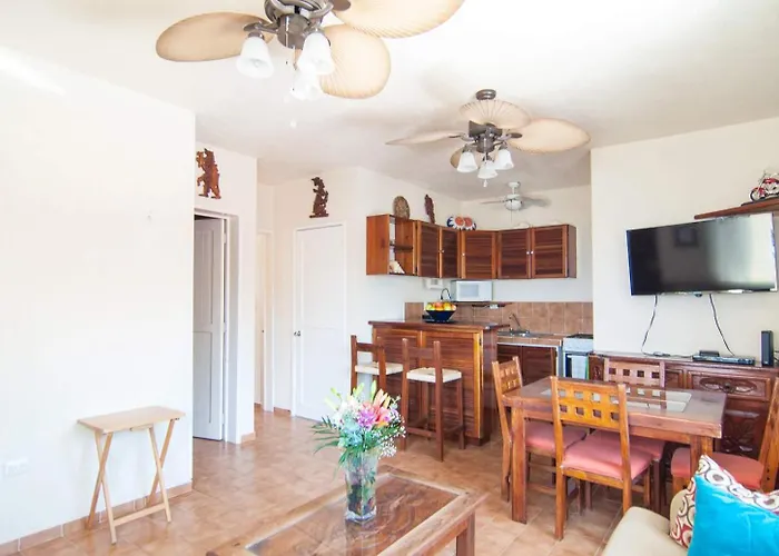 Beachfront 2br In Playa I Steps To 5th Ave! * Playa del Carmen