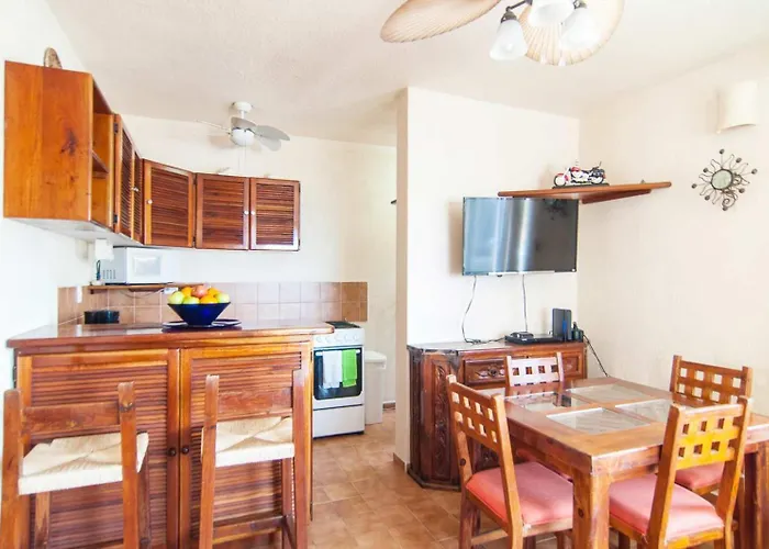 Beachfront 2br In Playa I Steps To 5th Ave! * Playa del Carmen